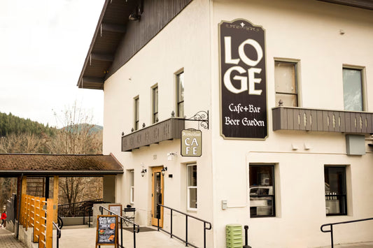 Loge Cafe & Bar