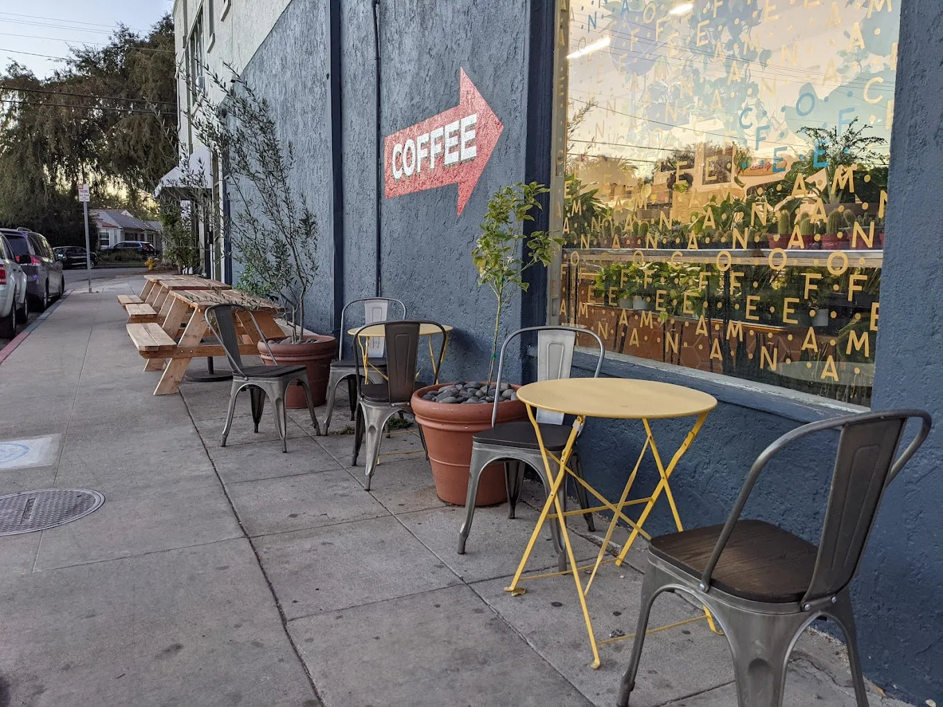 Manana Coffee